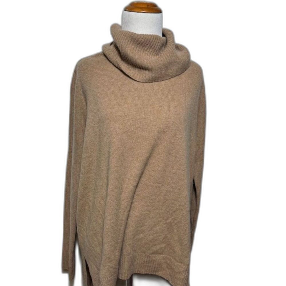 Minnie Rose Cashmere Turtleneck Funnel Neck Tan Camel Sz M/L Minimalist Classic